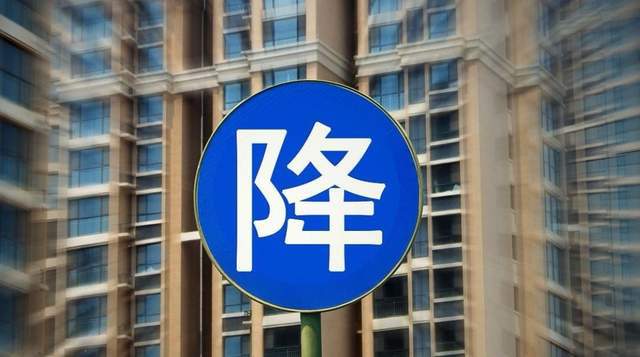 自从房价不涨了以后,很多商品的价格都在暴涨,这说明了什么